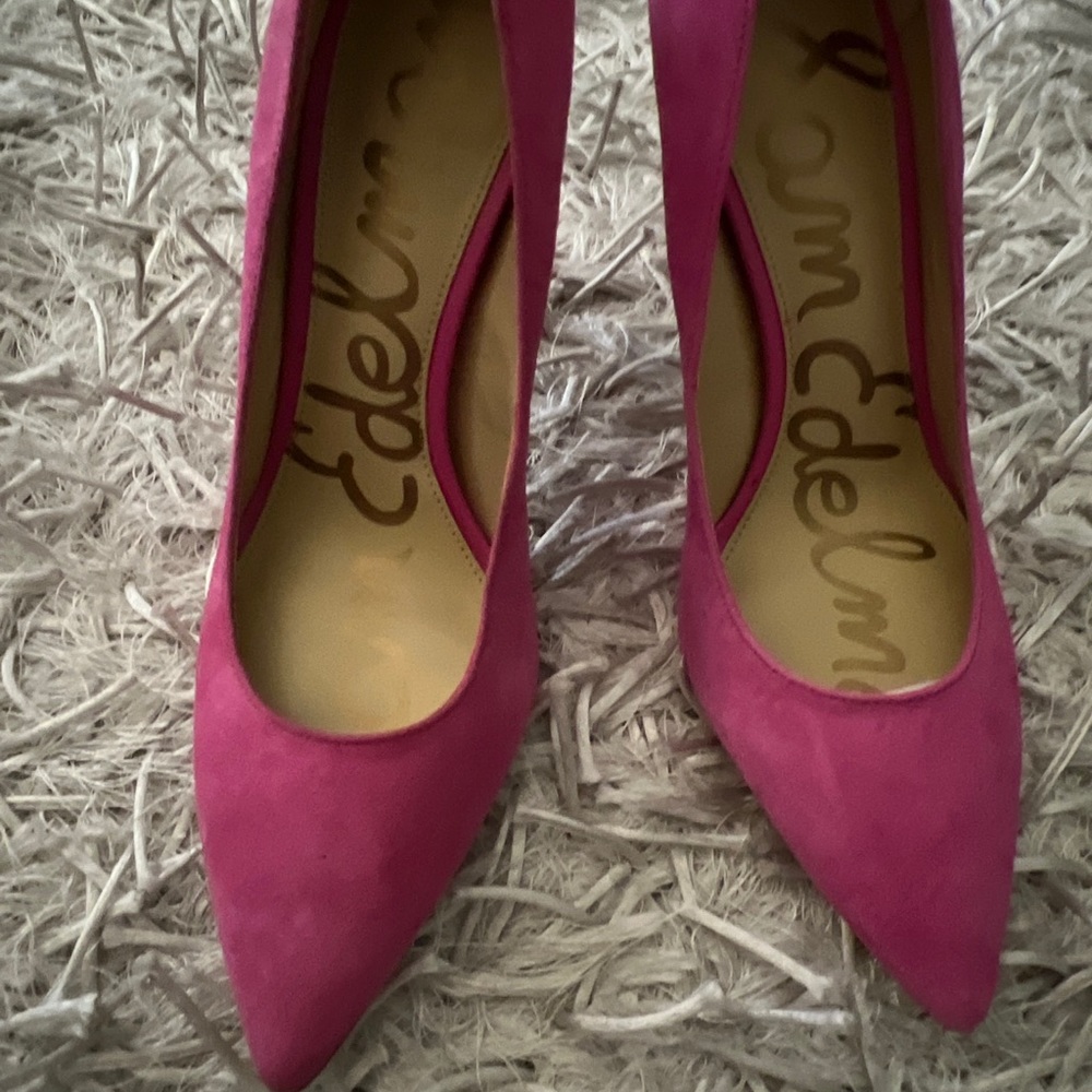 Sam Edelman pointed toe pumps shoes size 6 M